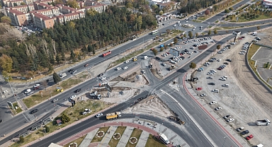 Başkan Büyükkılıç’tan Trafiği Rahatlatacak Hamle: Talas Bulvarı ERÜ Kavşağında Yoğun Mesai!