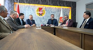 DEVA Partisi Heyeti, Yahyalı Kongresi Öncesi Gazeteciler Cemiyeti’ni Ziyaret Etti