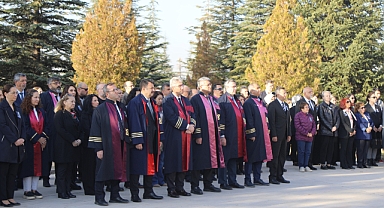 ERÜ’de 10 Kasım Atatürk'ü Anma Töreni Gerçekleştirildi