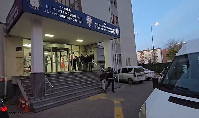 Kayseri'de Aranan Şahıslara Şafak Operasyonu: 17 Kişi Yakalandı