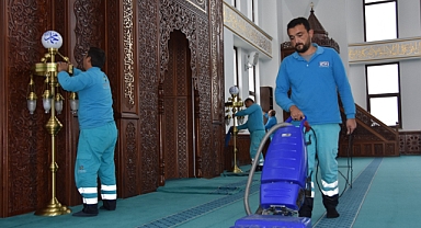 Kocasinan’da Gül Kokulu Camilerle Huzurlu İbadet Zamanı