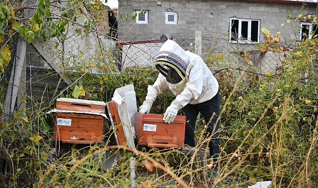 “Kovan Sizden Arı Bizden” Projesi Üreticinin Yüzünü Güldürdü: Başkan Büyükkılıç’a Teşekkür Yağıyor