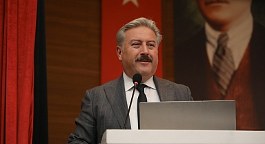 Melikgazi’de Park ve Bahçe Ekiplerine “Ağaç Bakım Sırları” Eğitimi