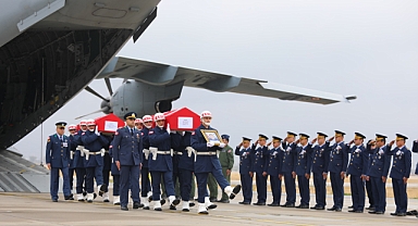 Niğde ve Kayseri Yasta: Şehit Pilot Nihat İlgen ve Bakım Astsubay Burak Özkan İçin Havaalanında Tören