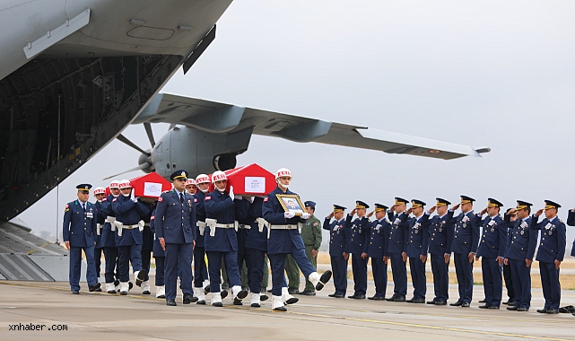 Niğde ve Kayseri Yasta: Şehit Pilot Nihat İlgen ve Bakım Astsubay Burak Özkan İçin Havaalanında Tören