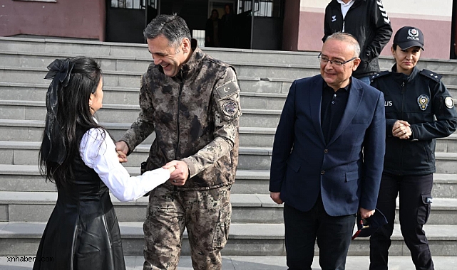 Öğretmenler Gününde Kayseri Emniyeti’nden Şehit Polis Birol İli’nin Eşine Anlamlı Ziyaret