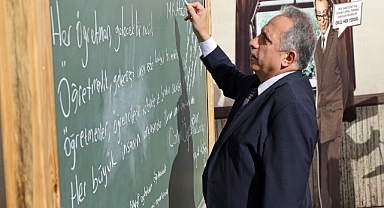 Talas Belediye Başkanı Yalçın’dan Öğretmenler Günü’ne Anlamlı Mesaj