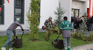 Talas Belediyesi’nden Mevlana Mahallesi’nde Büyük Dönüşüm! 250 Personel ve 55 Araçla Seferberlik Başladı