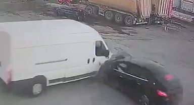 Trafikte Dikkatsizlik Saniyeler İçinde Hayatları Tehlikeye Atıyor