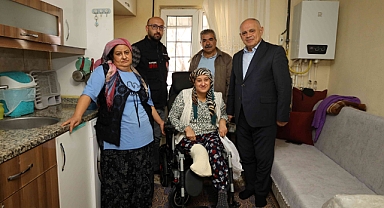 Yahyalı Belediyesi’nden Engelli Vatandaşa Akülü Araç Desteği