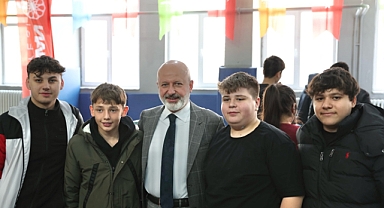 Başkan Çolakbayrakdar: Meslek Sahibi Olmak Güçlü Bir Geleceğin Anahtarıdır