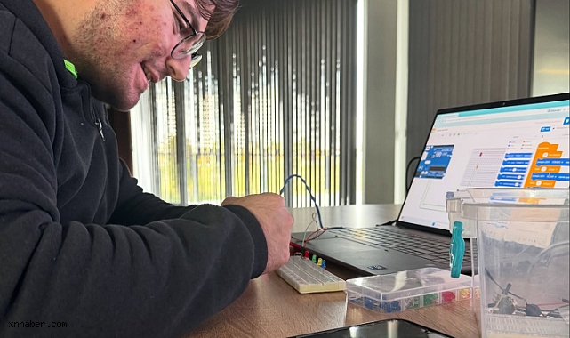 Bilişim Akademisi’nden Fen Bilgisi Öğretmen Adaylarına Arduino ve Robotik Eğitimi