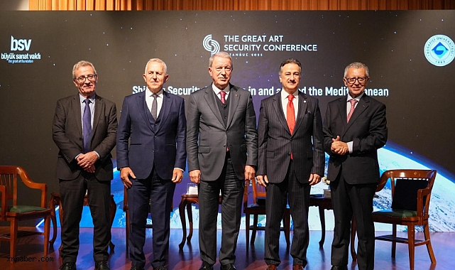 Hulusi Akar Boğaziçi Üniversitesi’nde Akdeniz ve Karadeniz Güvenliğini Değerlendirdi