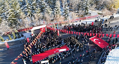 Kayseri’de 15 Şehit 9. Yılında Unutulmadı: Şehit Komandolar Durağı’nda Duygusal Anma