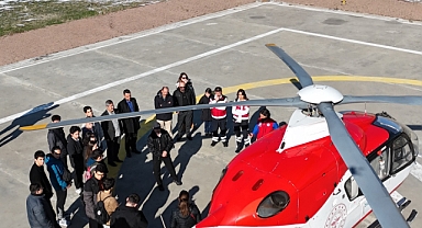 Kayseri’de Bilişim Akademisi Öğrencileri Havacılık Teknolojilerini Yerinde İnceledi