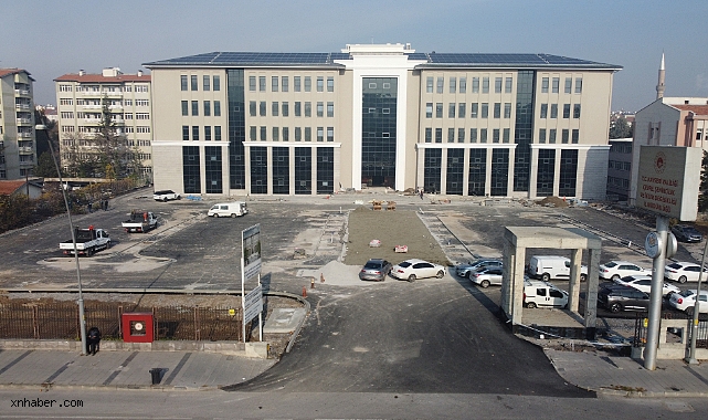 Kayseri’de Kamu Yatırımlarına Yeşil Dokunuş: Büyükşehir’den Yeni Hizmet Binasına Çevre Düzenlemesi