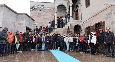 Talas’ta Turizm Buluşması: Profesyonel Rehberler İlçeyi Yerinde İnceledi