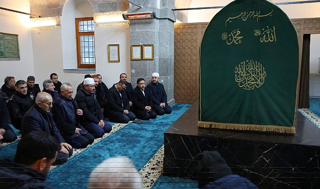 Vali Gökmen Çiçek, Seyyid Burhaneddin-i Veli’yi Anma Programında Manevî Yolculuğa Eşlik Etti