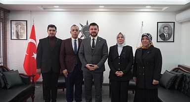 AK Parti'de Büyük Artış: Üye Sayıları Açıklandı, Kayseri Detayı Dikkat Çekti