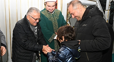 Başkan Büyükkılıç, Sabah Namazında Vatandaşlarla Aynı Safta Buluştu