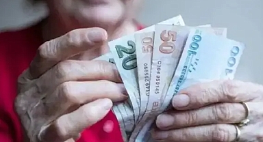 En düşük emekli maaşı 20 bin liraya çıkarıldı
