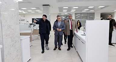 ERÜ Rektörü Altun, Türkiye’nin En Büyük Diş Hastanelerinden Biri Olacak Yeni Binayı İnceledi