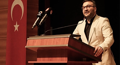 Kayseri’de Mekke’nin Fethi ve Kudüs Gecesi: Salonlar Doldu, Mesajlar Yankılandı