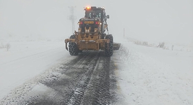 Kayseri Karayollarında Tüm Yollar Açıldı: Yoğun Kar ve Tipi Sonrası Trafik Normalleşti