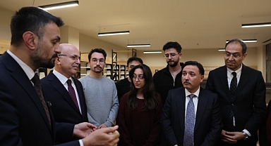 Kayseri Şehir Hastanesi Halk Kütüphanesi Türkiye’ye Örnek Oluyor