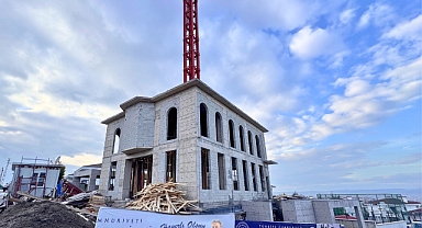 Melikgazi’de Aynalı Cami Yeniden Yükseliyor: Eski Yapı Yerinde İnşa Çalışmaları Hızla Sürüyor