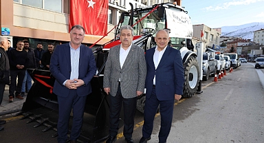 Yahyalı Belediyesi Araç Filosunu Güçlendirdi: 3 Yeni Araç Hizmete Alındı