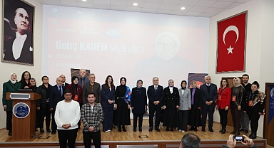 Ayşe Böhürler ERÜ’de Gençlerle Buluştu: “Bilgi En Büyük Güçtür”