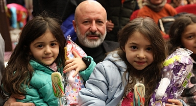 Çolakbayrakdar: “En Kıymetli Hazinemiz Çocuklarımızın Gülümsemesi”