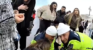 Erciyes Kayak Merkezi’nde Fenalaşan Kadın Sürücüye Jandarmadan Hayat Kurtaran Müdahale