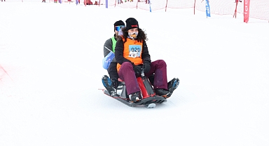 Erciyes’te “Artık Çekilmez Oldun” Yarışmasına Yoğun İlgi: 10’uncu Kez Nefes Kesen Rekabet