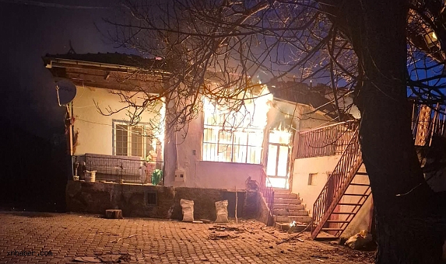 Felahiye’de Sabaha Karşı Yangın: Müstakil Ev Kullanılamaz Hale Geldi!