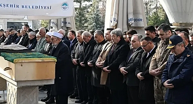 Kayseri'de Ayşe Büyüksimitci Son Yolculuğuna Uğurlandı