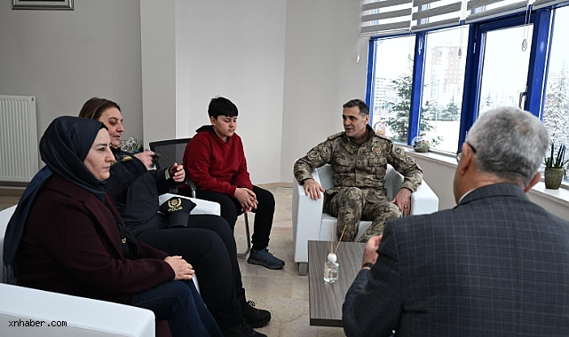 Kayseri’de Duygulandıran Doğum Günü Sürprizi! Şehit Polis Memurunun Oğluna Anlamlı Ziyaret