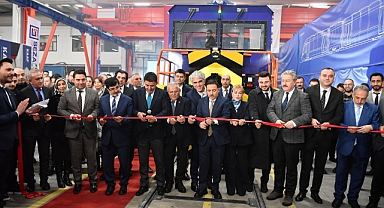 Kayseri’de Yerli ve Milli Başarı: Bataryalı Lokomotif Lansmanı Gerçekleştirildi