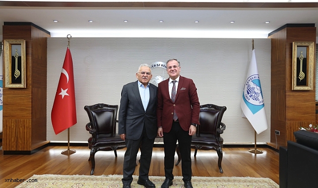 Kayseri’de Yoğun Ziyaret Trafiği: Başkan Büyükkılıç’tan Ortak Akıl Vurgusu