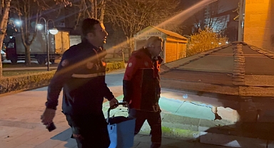 Kayseri Mimarsinan Parkı'nda Yangın: İtfaiye Kovalı Müdahaleyle Söndürdü