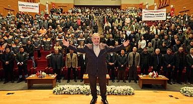 Talas Belediyesi’nde Toplu İş Sözleşmesi Sonrası Duygusal Buluşma: “Güneşi Uyandıran Adamlar”dan Başkan Yalçın’a Teşekkür