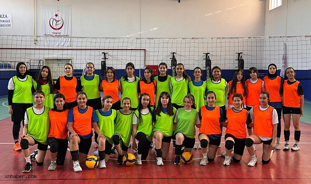 Tomarza’da Kadınlar Voleybol Heyecanı: “Evinin Sultanları” Turnuvası Başladı