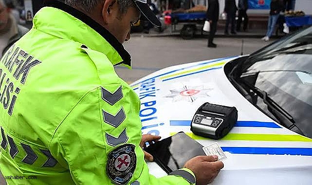 Trafikte Yeni Dönem: Hız, Kırmızı Işık ve Drift Cezaları Artırıldı