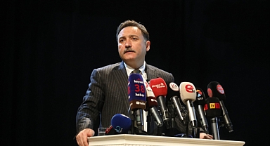 Vali Gökmen Çiçek: 