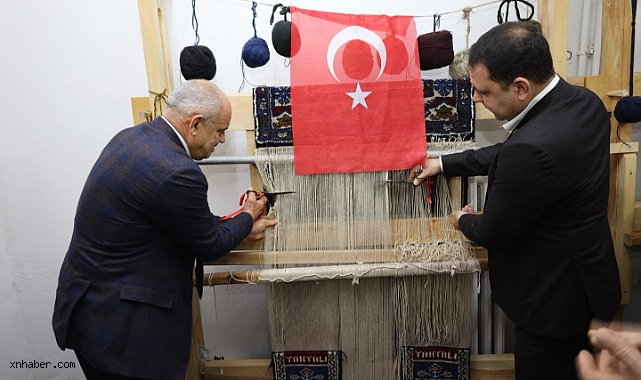 Yahyalı’da Yüzyıllık “Keskencelik” Geleneği Can Buluyor: Kadınların Dokuduğu Halılar Törenle Kesildi