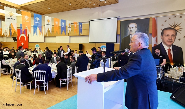 Genç Dostu Başkan Büyükkılıç, Kayseri’de Gençlerle İftar Sofrasında Buluştu