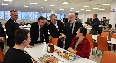 Hacılar Belediye Başkanı Özdoğan, Kayseri Üniversitesi Öğrencileriyle İftarda Buluştu