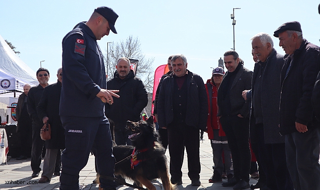 Kayseri’de Deprem Haftası Bilinçlendirme Etkinliği! AFAD Ekiplerinden Kritik Uyarılar