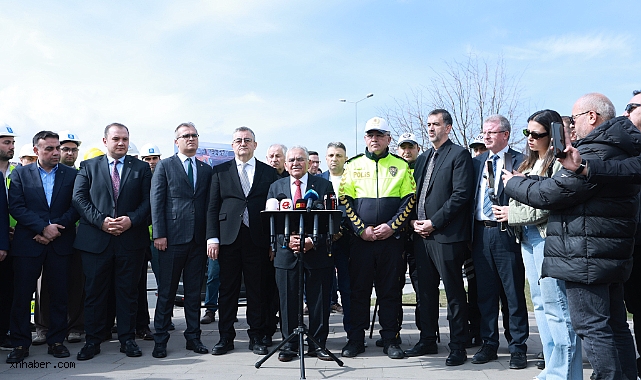 Kayseri’de Dev Proje İçin Düğmeye Basıldı: Kartal Kavşağı’nda Gece Yarısı Mesaisi Başladı!